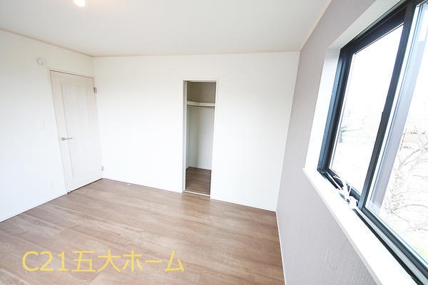 松戸市古ケ崎３丁目の新築一戸建