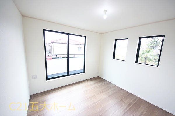松戸市古ケ崎３丁目の新築一戸建