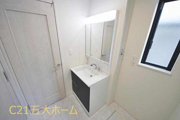松戸市古ケ崎３丁目の新築一戸建