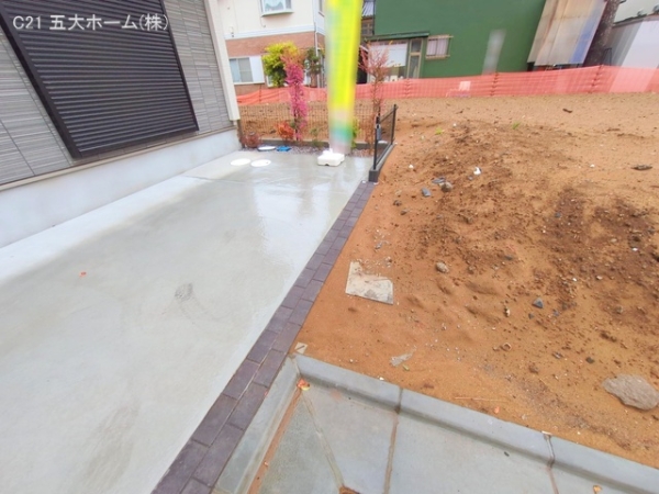 市川市菅野２丁目の新築一戸建