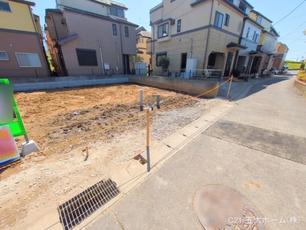 市川市稲荷木２丁目の新築一戸建