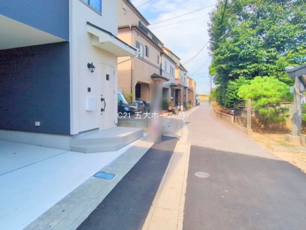 市川市稲荷木２丁目の新築一戸建