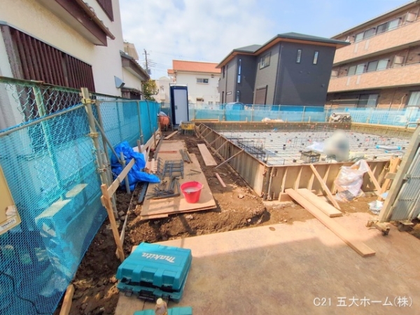 市川市新井３丁目の新築一戸建