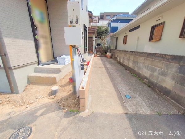 市川市欠真間１丁目の新築一戸建