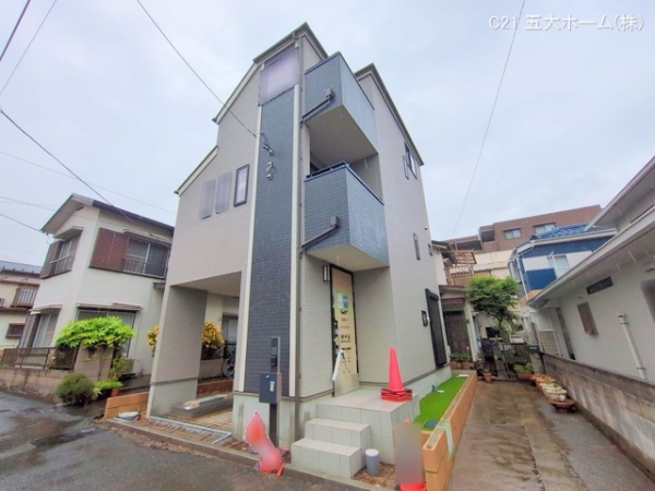 市川市欠真間１丁目の新築一戸建