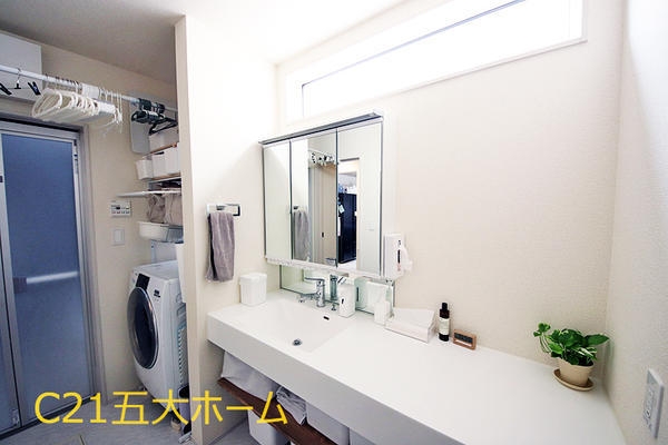 松戸市小金上総町の中古一戸建て