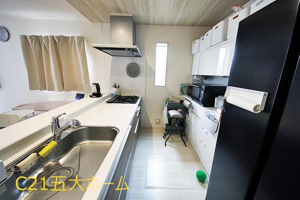 松戸市小金上総町の中古一戸建て