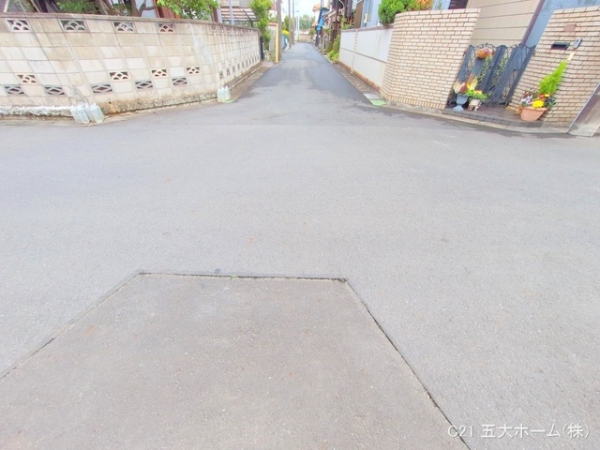 三郷市小谷堀の中古一戸建て