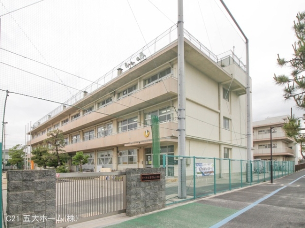 市川市八幡6丁目の土地(市川市立冨貴島小学校)