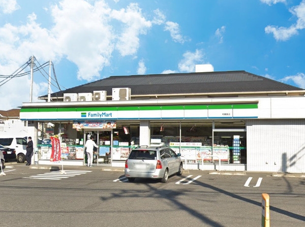 柏市ひばりが丘の新築一戸建(ファミリーマート柏富里店)