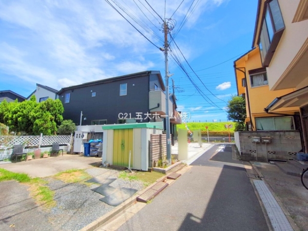 江戸川区興宮町の新築一戸建