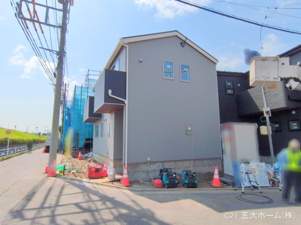 江戸川区興宮町の新築一戸建