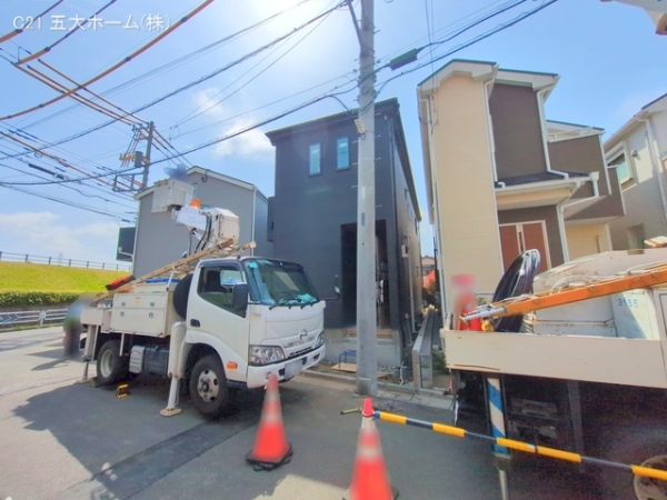 江戸川区興宮町の新築一戸建