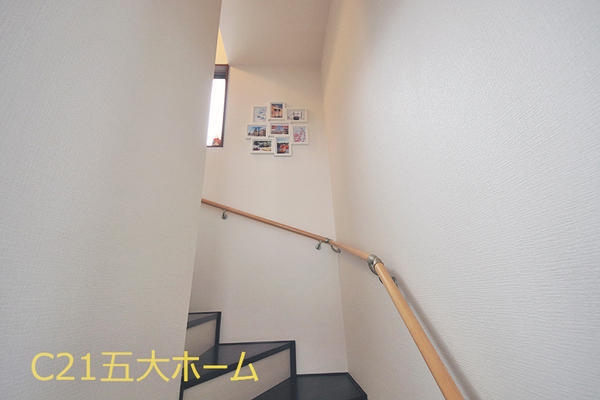 松戸市新松戸６丁目の中古一戸建て