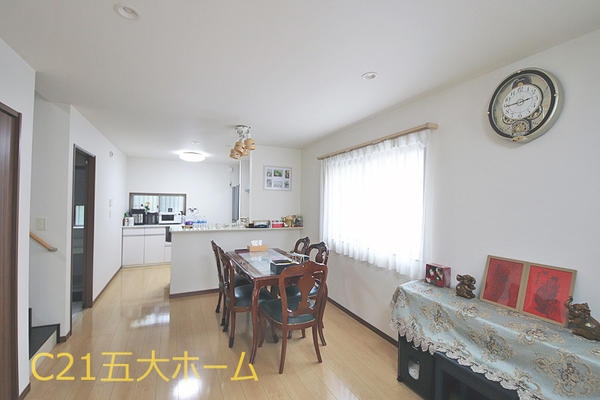 松戸市新松戸６丁目の中古一戸建て