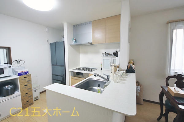 松戸市新松戸６丁目の中古一戸建て