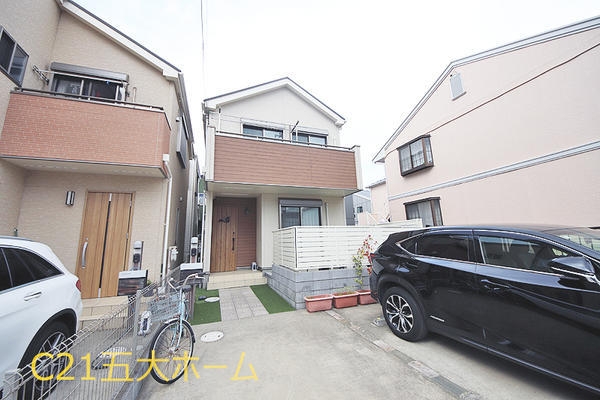 松戸市新松戸６丁目の中古一戸建て