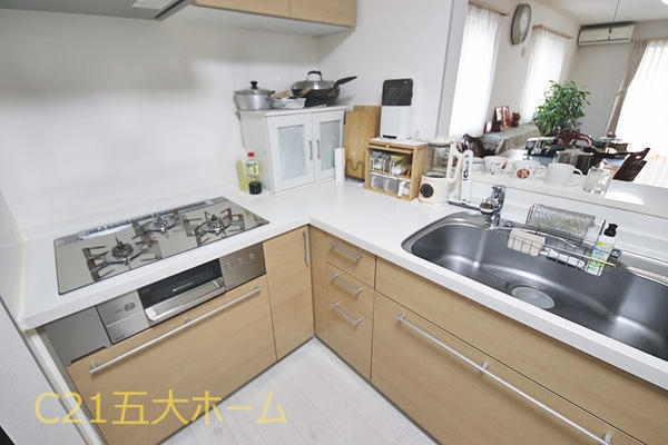 松戸市新松戸6丁目　戸建て