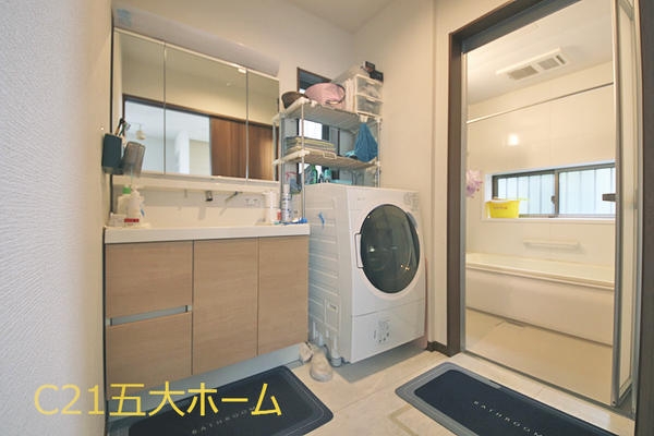 松戸市新松戸６丁目の中古一戸建て