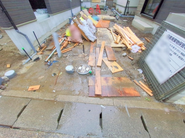 市川市塩焼４丁目の新築一戸建