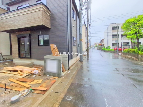 市川市塩焼４丁目の新築一戸建