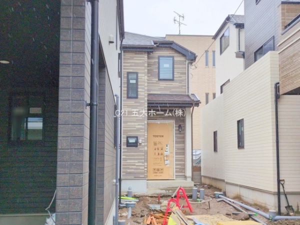 市川市塩焼４丁目の新築一戸建