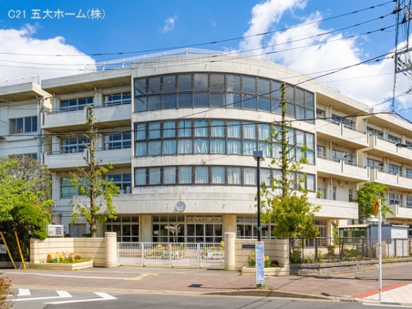 市川市塩焼４丁目の新築一戸建(市川市立妙典中学校)