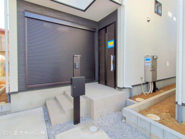 三郷市早稲田４丁目の新築一戸建