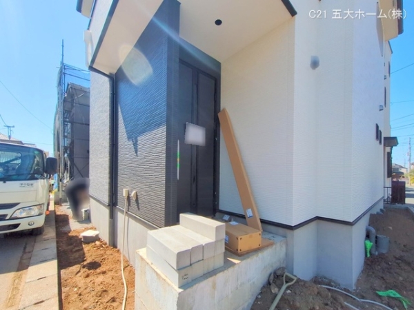 市川市東菅野４丁目の新築一戸建