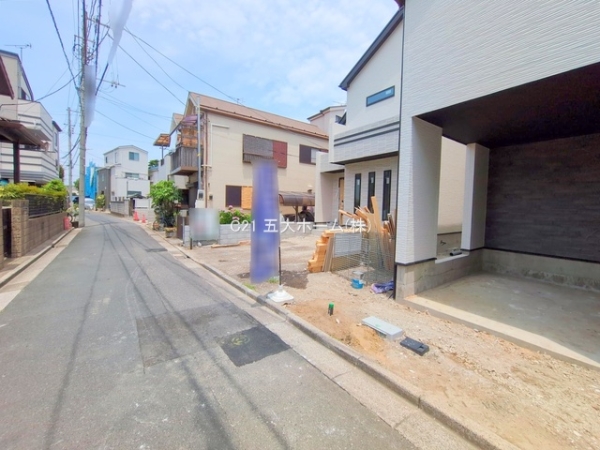 江戸川区東葛西３丁目の新築一戸建