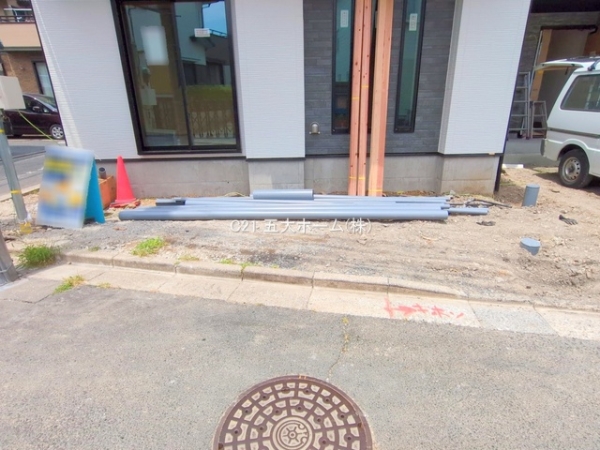 江戸川区東葛西３丁目の新築一戸建