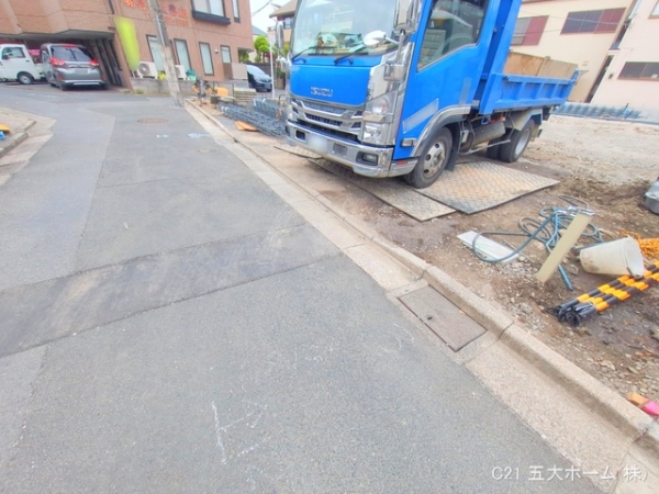 江戸川区東葛西３丁目の新築一戸建