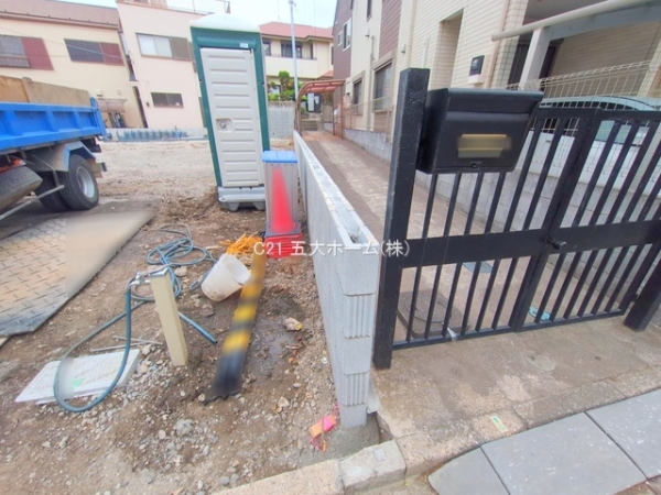 江戸川区東葛西３丁目の新築一戸建