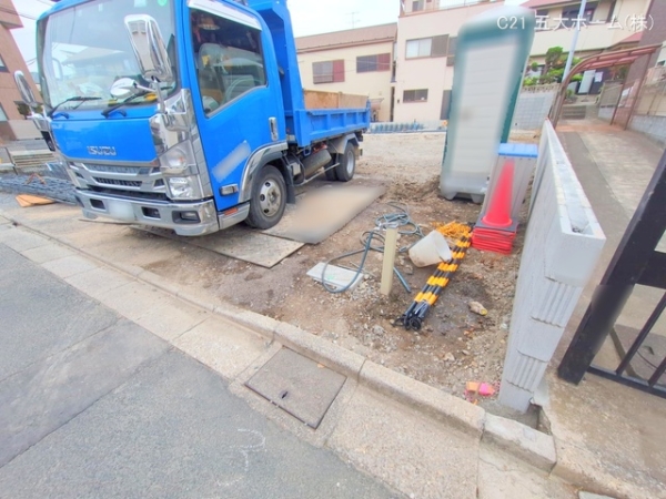 江戸川区東葛西３丁目の新築一戸建