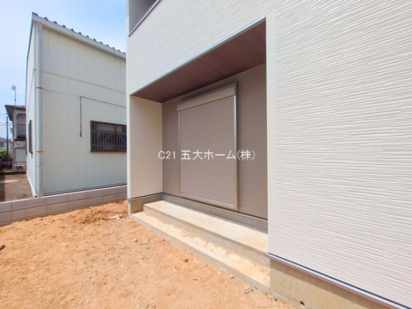三郷市早稲田３丁目の新築一戸建