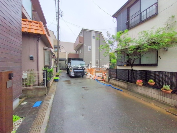 市川市鬼高２丁目の新築一戸建