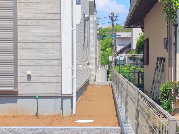 市川市中国分５丁目の新築一戸建