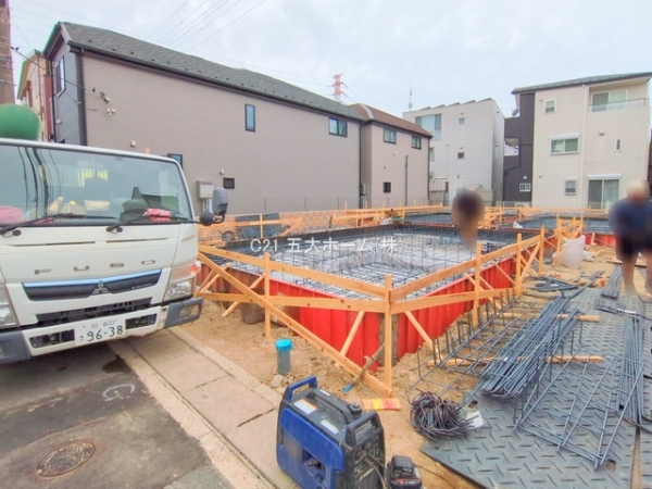 市川市入船の新築一戸建