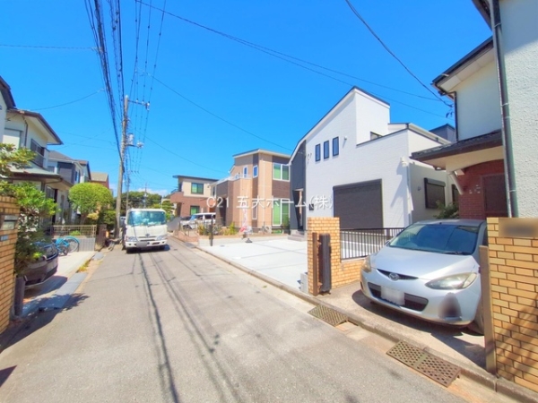 市川市福栄４丁目の新築一戸建