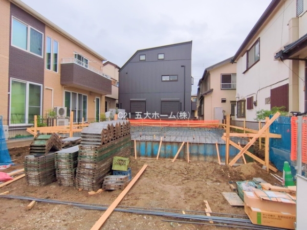 市川市福栄４丁目の新築一戸建