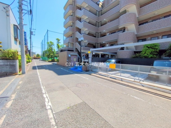 ライオンズマンション江戸川高田公園