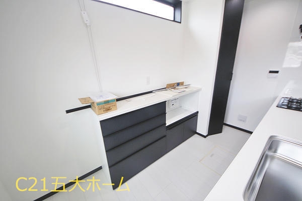 流山市流山２丁目の新築一戸建