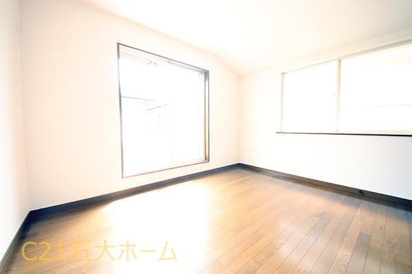 松戸市六高台８丁目の中古一戸建て