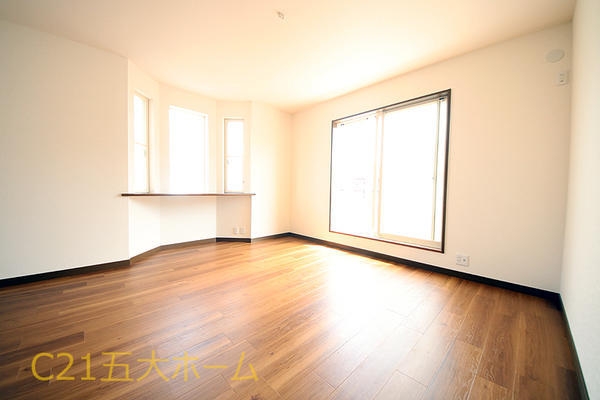 松戸市六高台８丁目の中古一戸建て