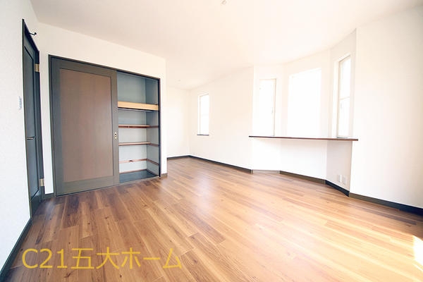 松戸市六高台８丁目の中古一戸建て