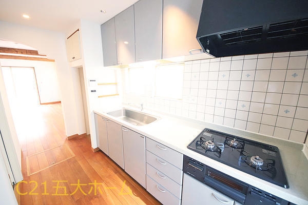 松戸市六高台８丁目の中古一戸建て