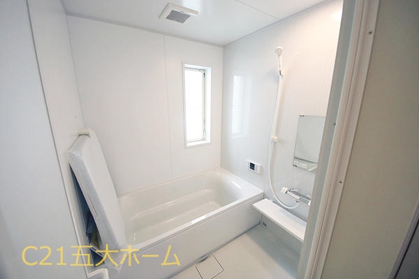 松戸市六高台8丁目　戸建て