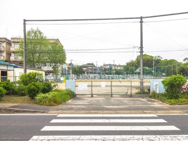 柏市南逆井6丁目の新築一戸建(柏市立逆井中学校)