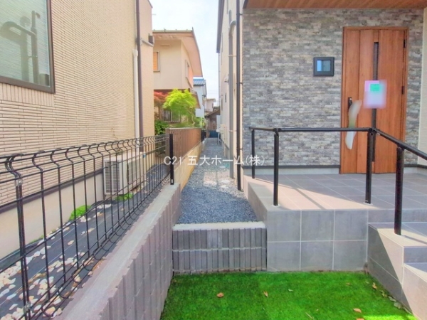 柏市南逆井６丁目の新築一戸建