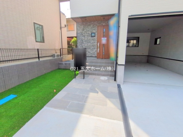 柏市南逆井６丁目の新築一戸建